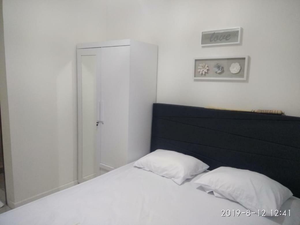 Vida View Apartement, Tower Asthon Unit 20 P Makasar Exteriér fotografie